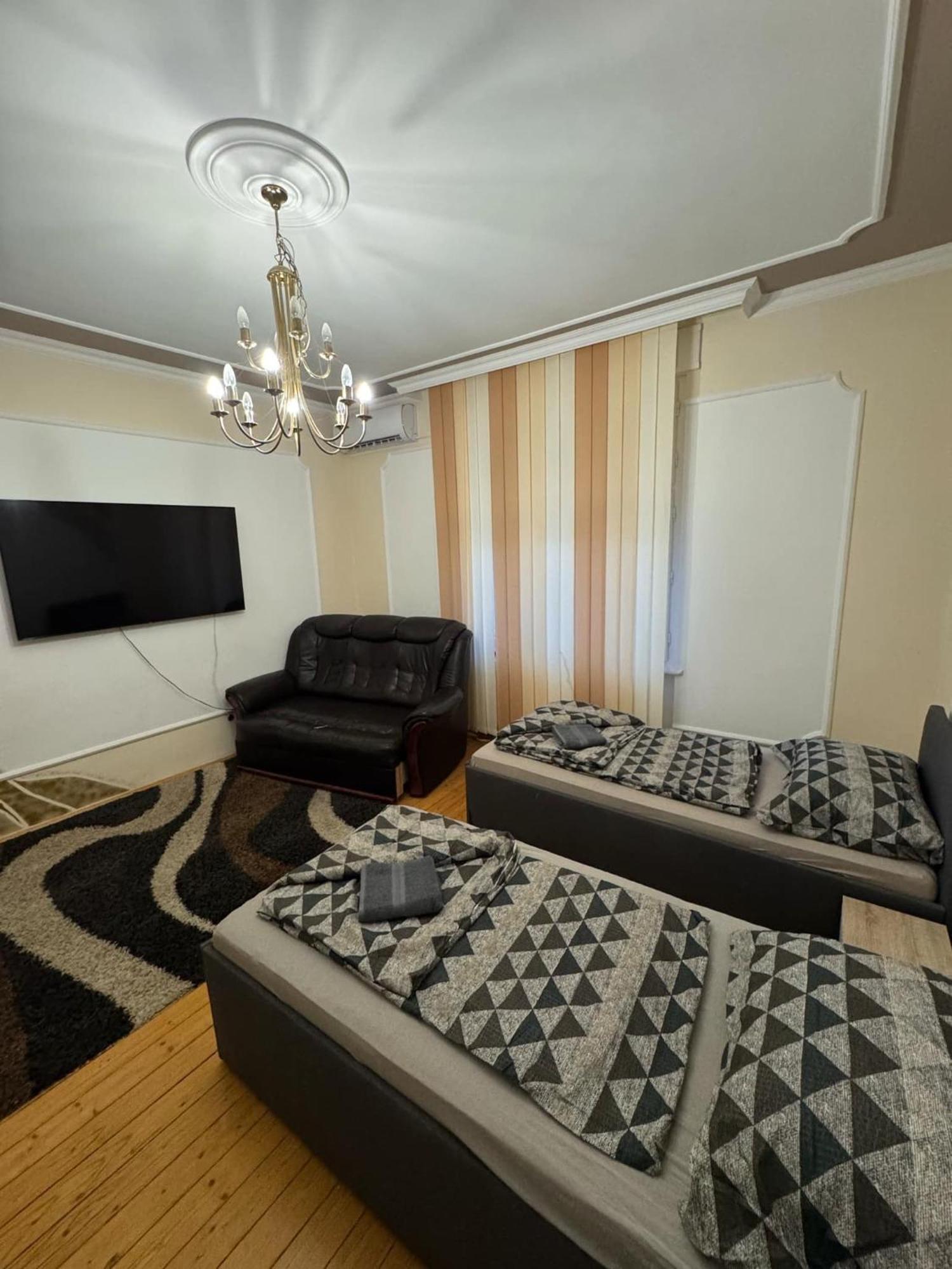 Kuriozum Vendeghaz Hotel Szeged Eksteriør billede